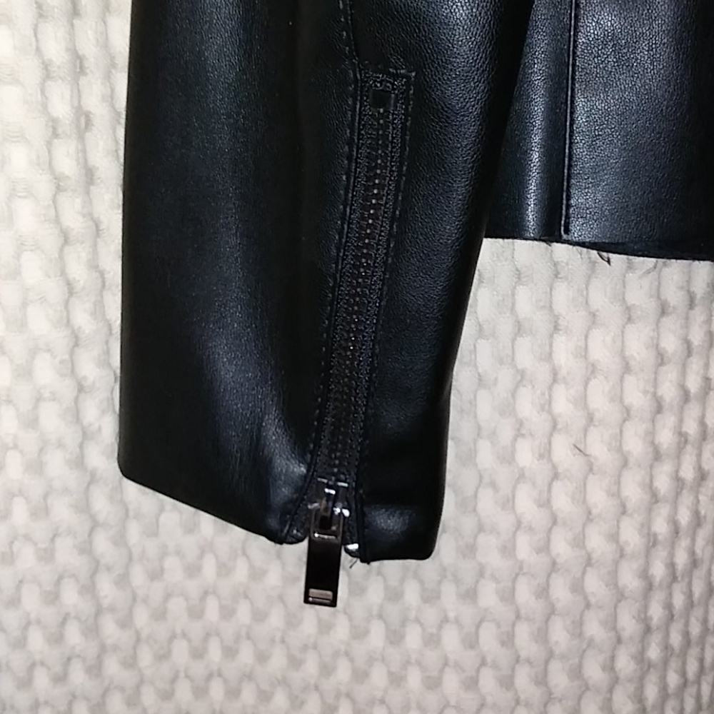 ZARA Basic - Picture 7 of 8